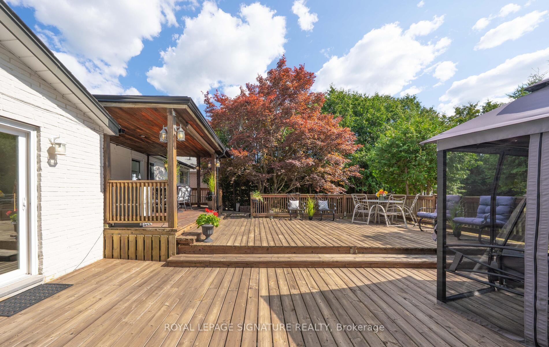 









2098


Pharmacy

Avenue,
Toronto,




ON
M1W 1H8

