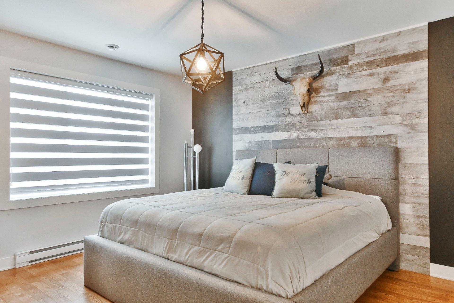 









365


Rue de la Fruitière

,
Saint-Lin/Laurentides,




QC
J5X2R6

