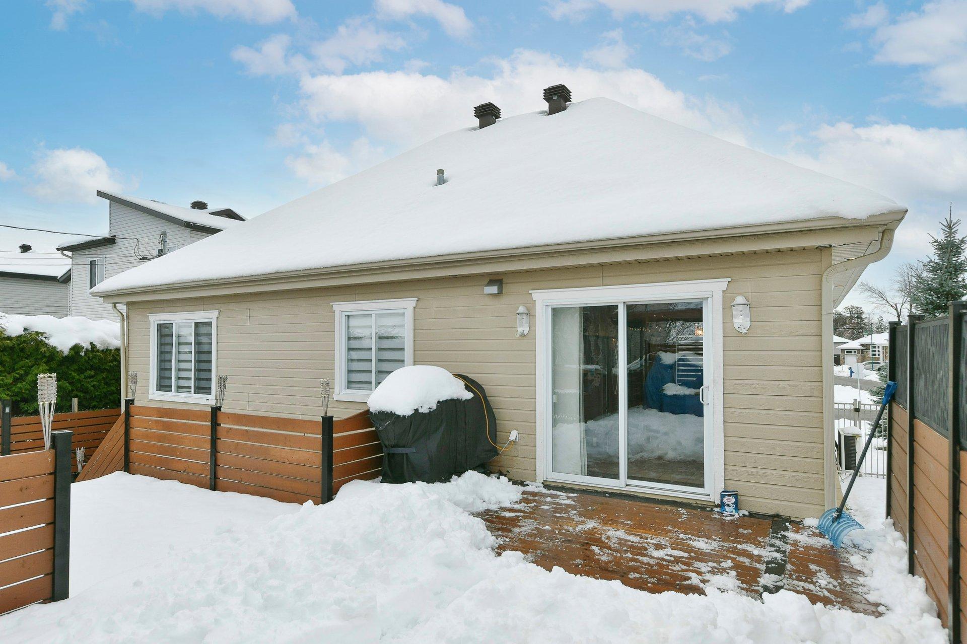 









365


Rue de la Fruitière

,
Saint-Lin/Laurentides,




QC
J5X2R6

