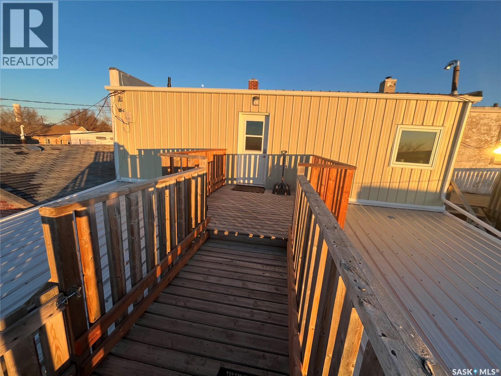 












40 Centre STREET

,
Fox Valley,




Saskatchewan
S0N0V0

