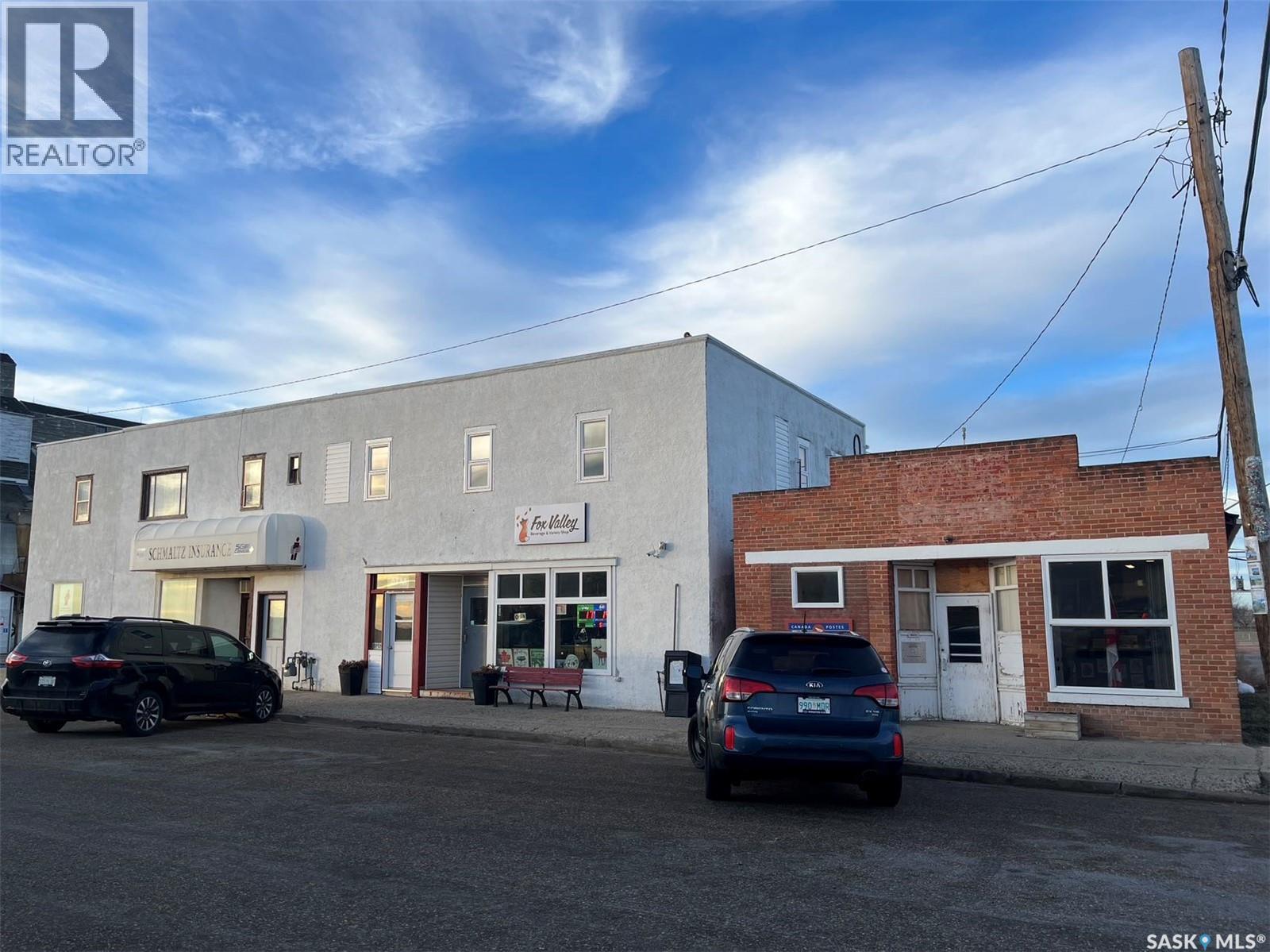 












40 Centre STREET

,
Fox Valley,




Saskatchewan
S0N0V0

