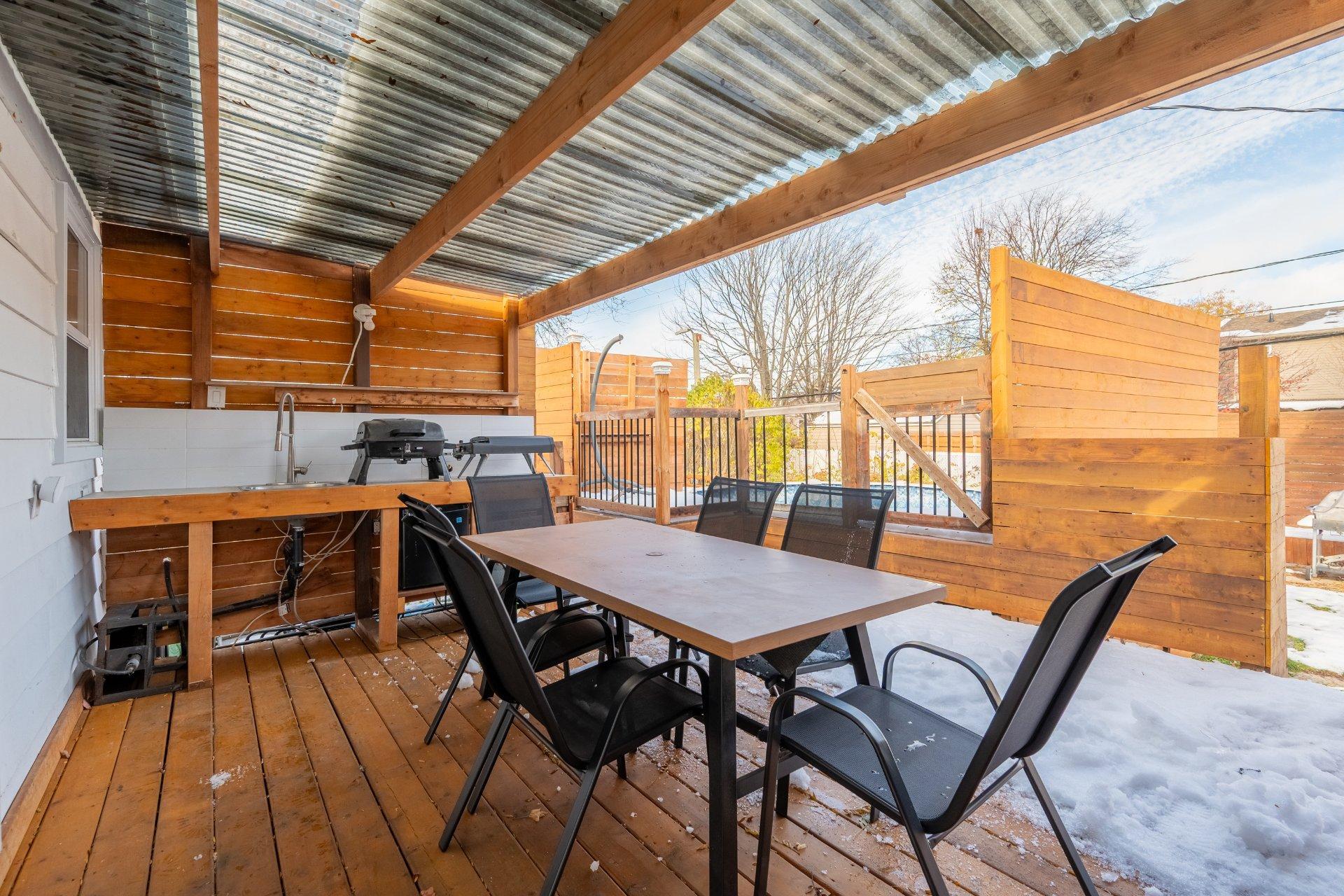 









187


Rue Émond

,
Varennes,




QC
J3X1C2

