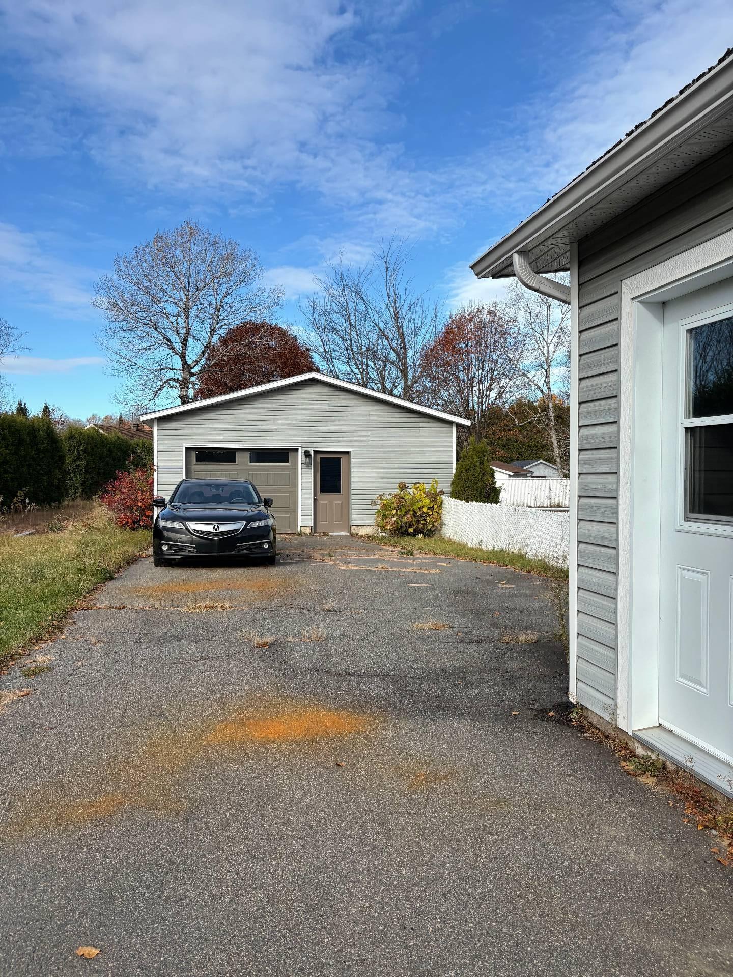 









171


Route 153

,
Hérouxville,




QC
G0X1J0

