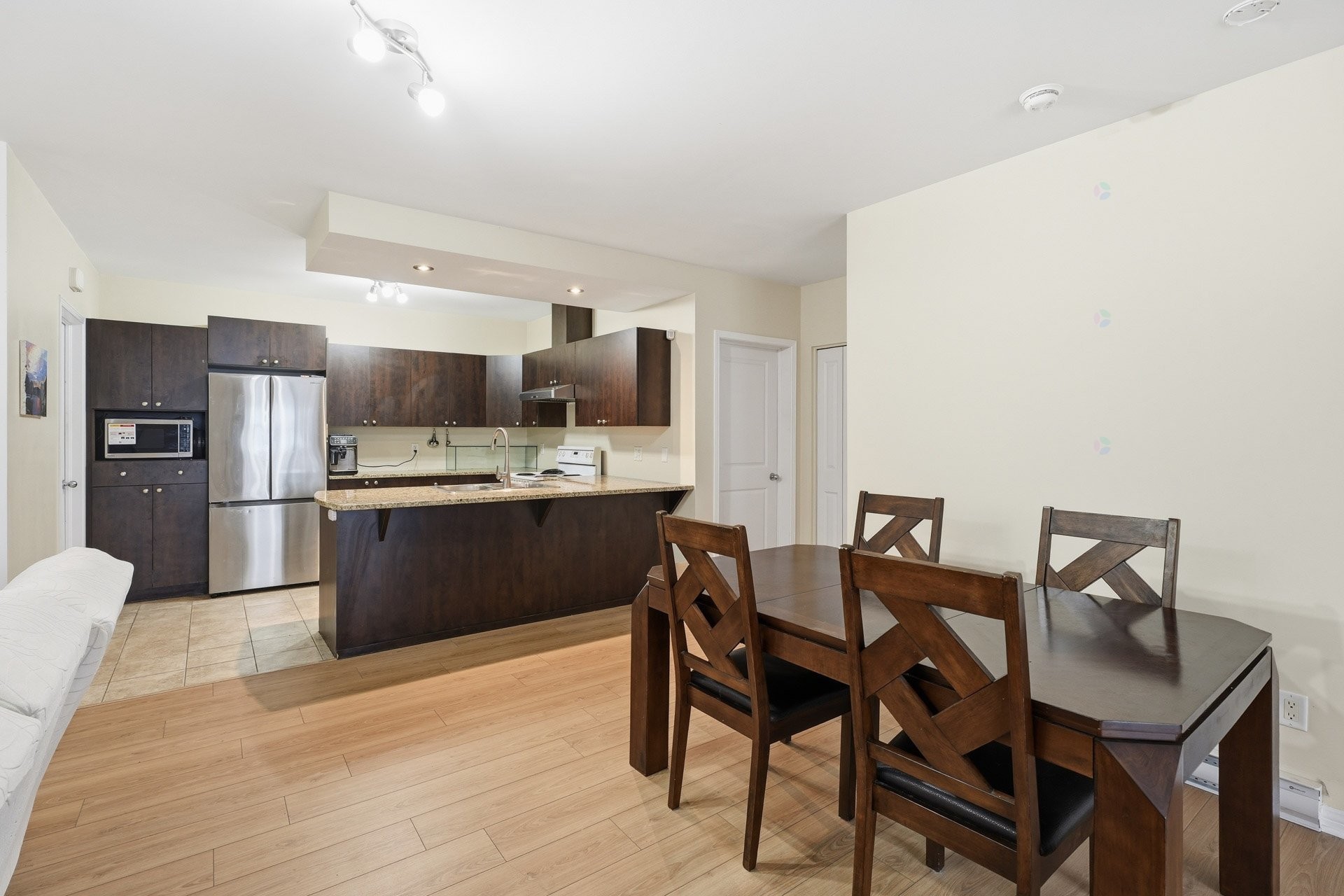 









41


Rue de Bruxelles

, 8,
Gatineau (Aylmer),




QC
J9J0M7

