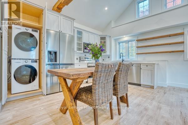 












2 - 378 NELSON STREET

,
Stratford,




Ontario
N5A2K8

