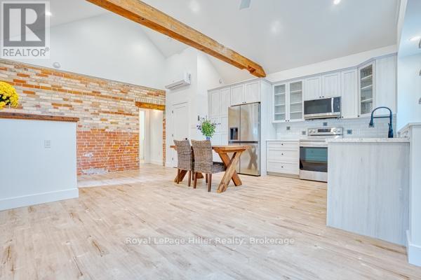 












2 - 378 NELSON STREET

,
Stratford,




Ontario
N5A2K8

