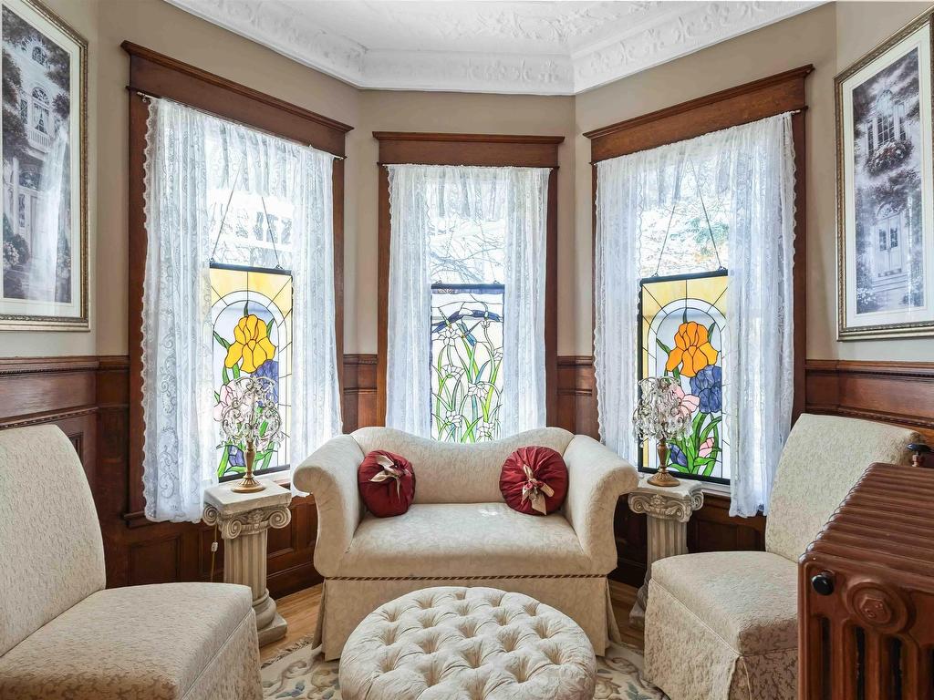 












20 Victoria Avenue

,
Weymouth,




NS
B0W 3T0

