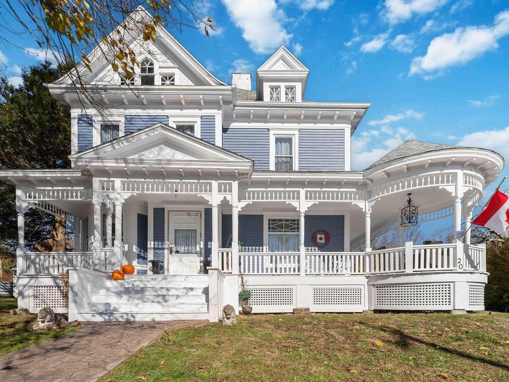 












20 Victoria Avenue

,
Weymouth,




NS
B0W 3T0

