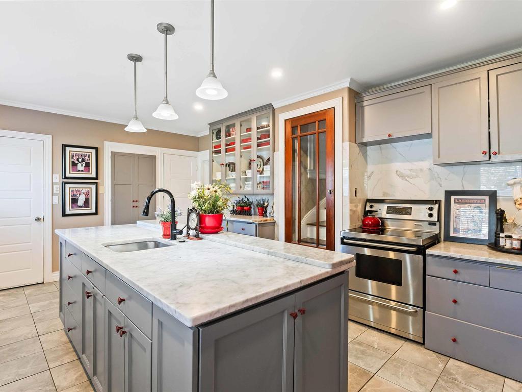 












20 Victoria Avenue

,
Weymouth,




NS
B0W 3T0

