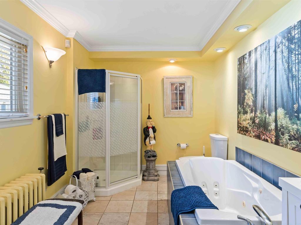 












20 Victoria Avenue

,
Weymouth,




NS
B0W 3T0

