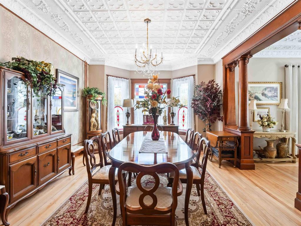 












20 Victoria Avenue

,
Weymouth,




NS
B0W 3T0

