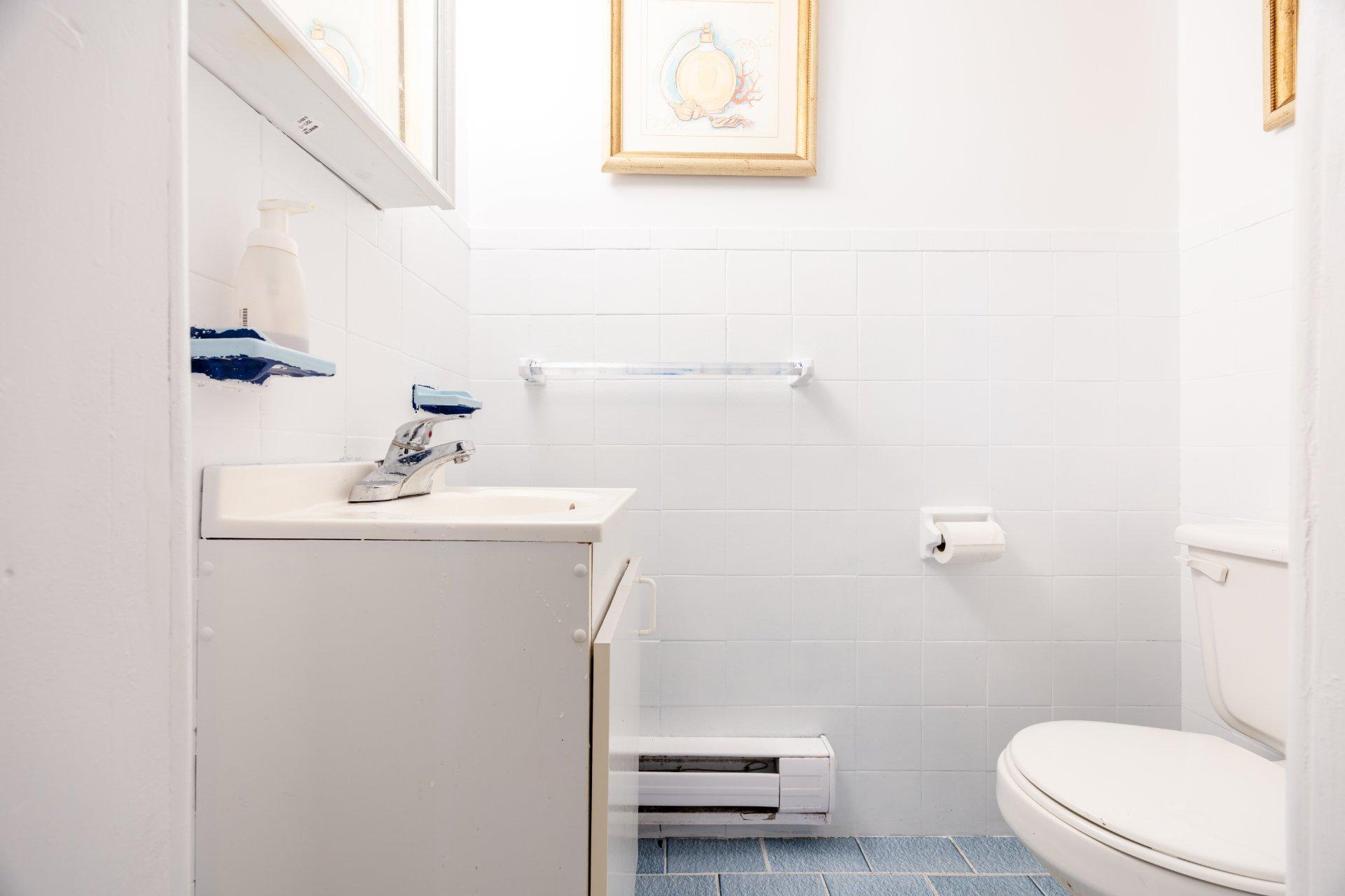 









204


5e Avenue

,
Laval (Laval-des-Rapides),




QC
H7N4M6

