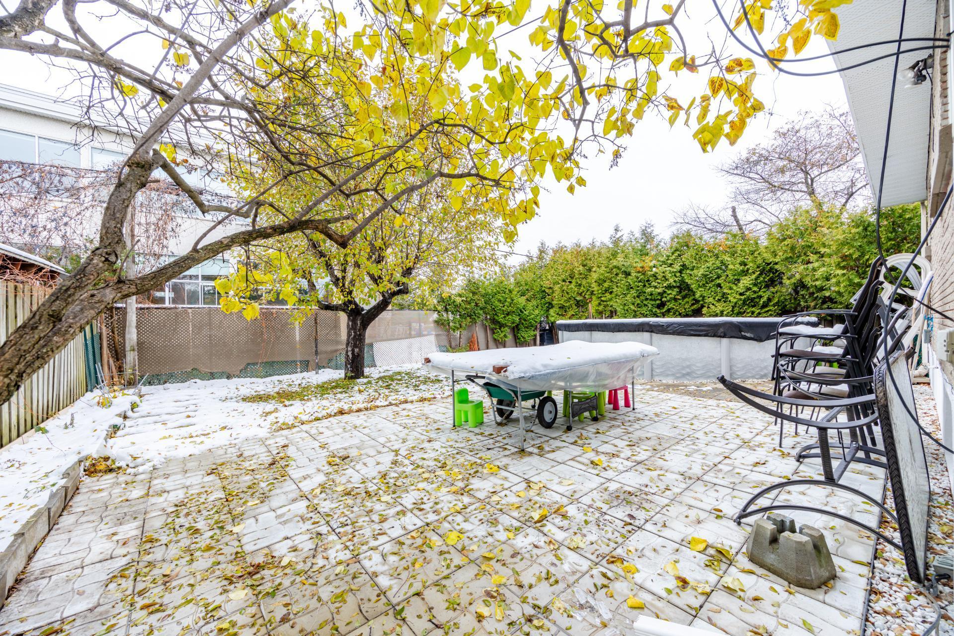 









204


5e Avenue

,
Laval (Laval-des-Rapides),




QC
H7N4M6

