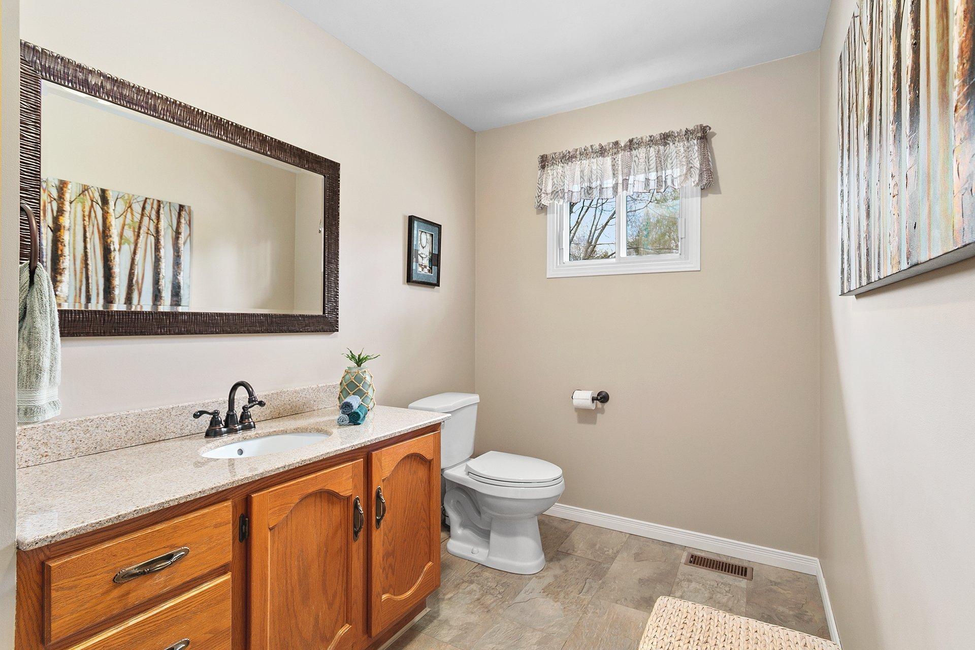 









7


Av. Maple Grove

,
Bristol,




QC
J0X1G0

