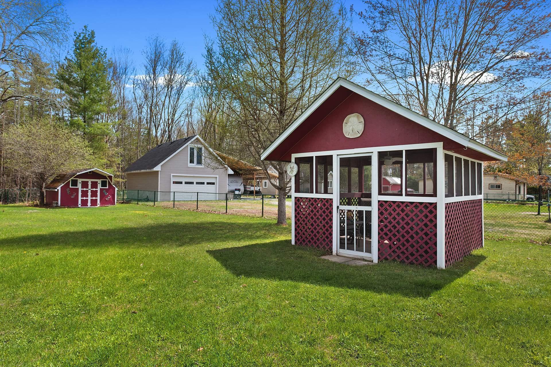 









7


Av. Maple Grove

,
Bristol,




QC
J0X1G0

