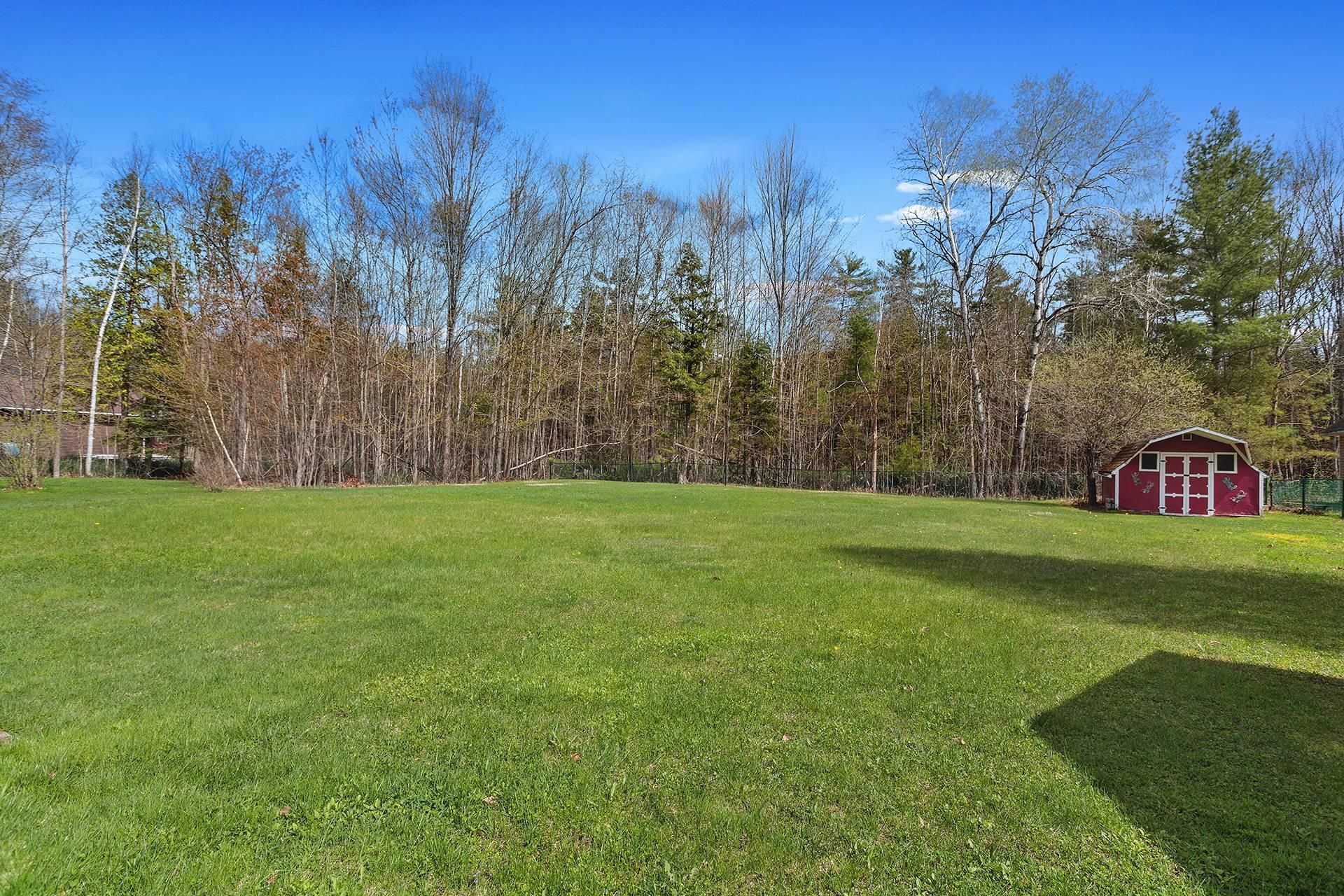 









7


Av. Maple Grove

,
Bristol,




QC
J0X1G0

