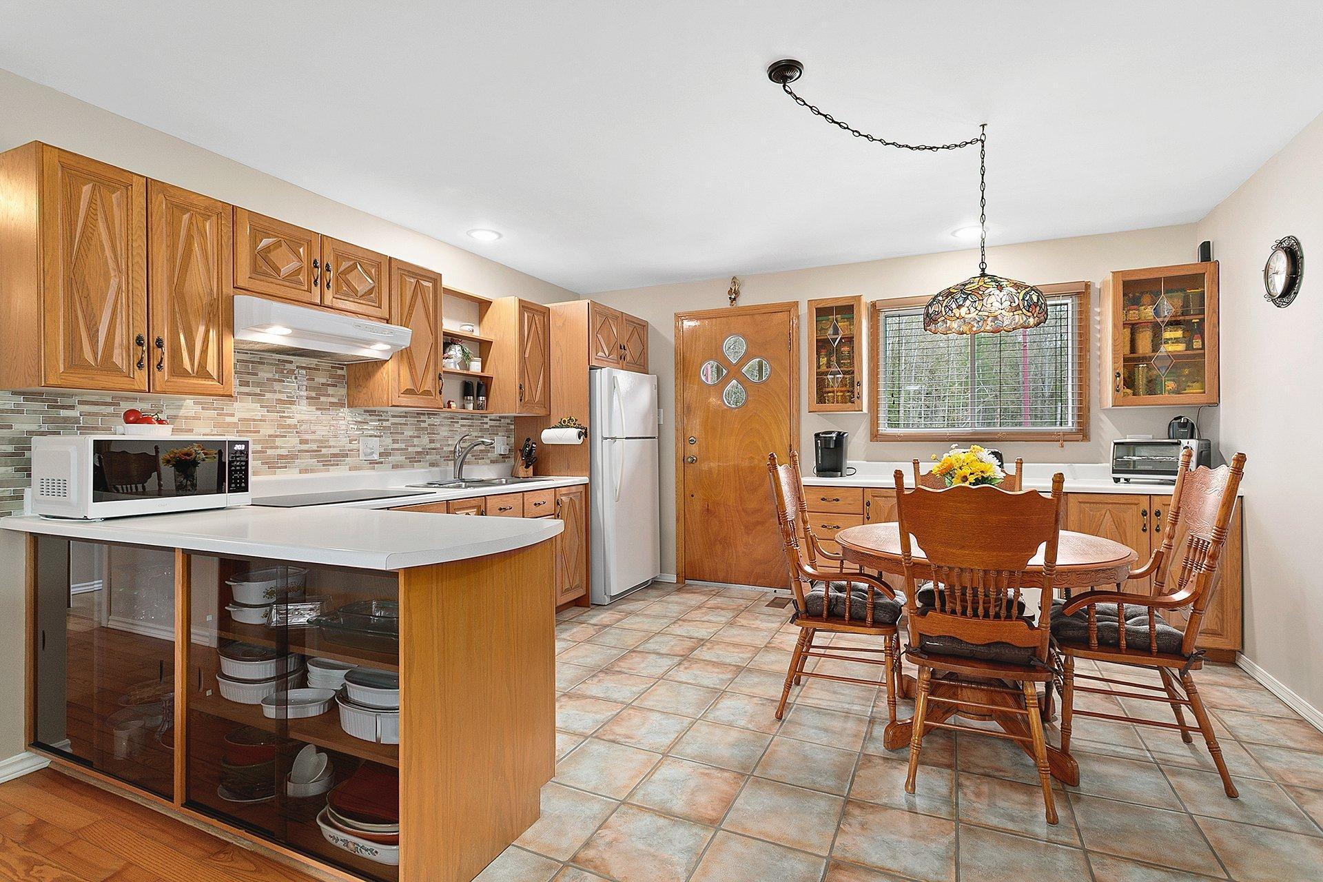 









7


Av. Maple Grove

,
Bristol,




QC
J0X1G0

