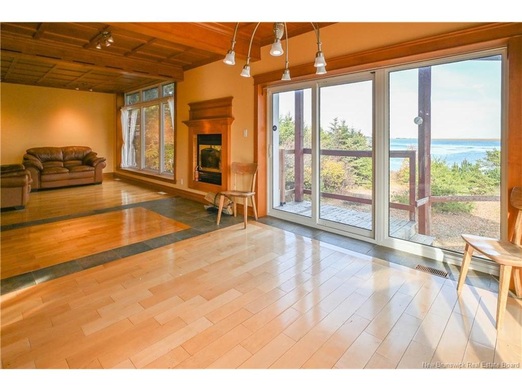 









328


chemin Mclaughlin

RD,
Pointe-à-Bouleau,




NB
E1X 2G2

