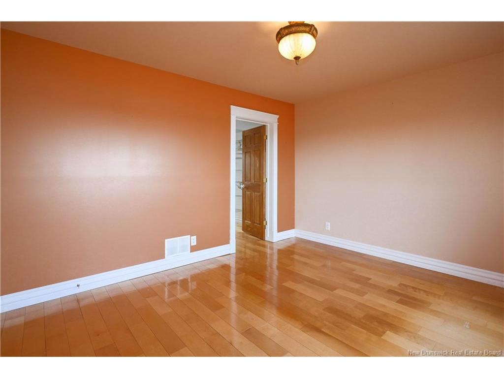 









328


chemin Mclaughlin

RD,
Pointe-à-Bouleau,




NB
E1X 2G2

