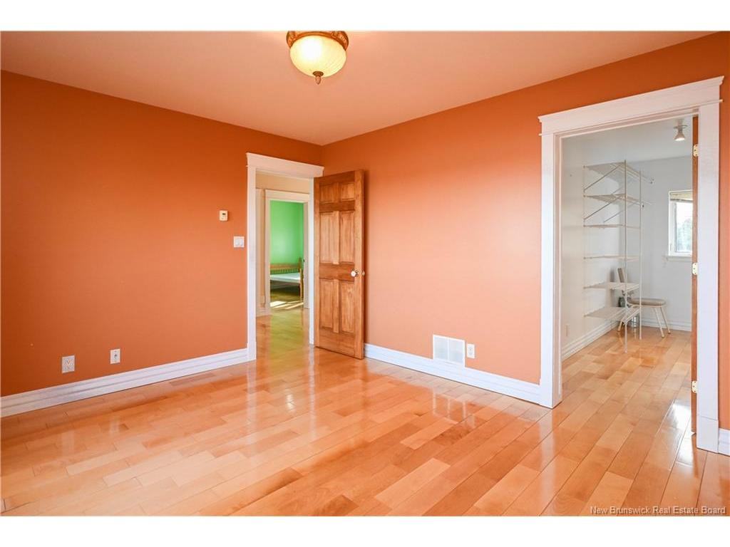 









328


chemin Mclaughlin

RD,
Pointe-à-Bouleau,




NB
E1X 2G2

