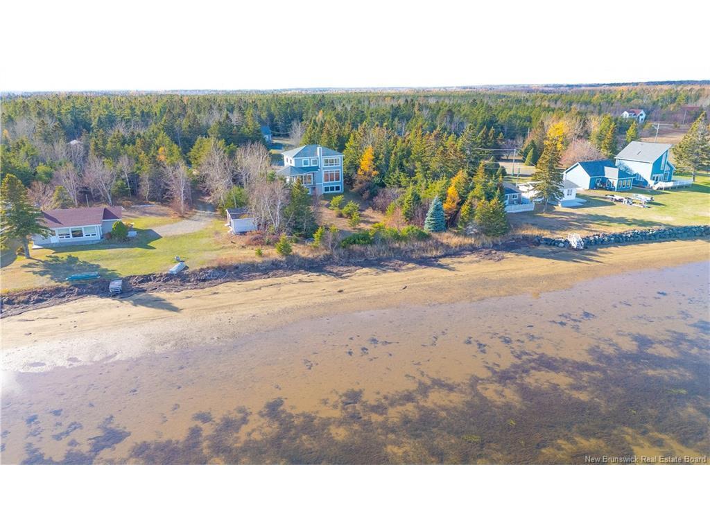 









328


chemin Mclaughlin

RD,
Pointe-à-Bouleau,




NB
E1X 2G2

