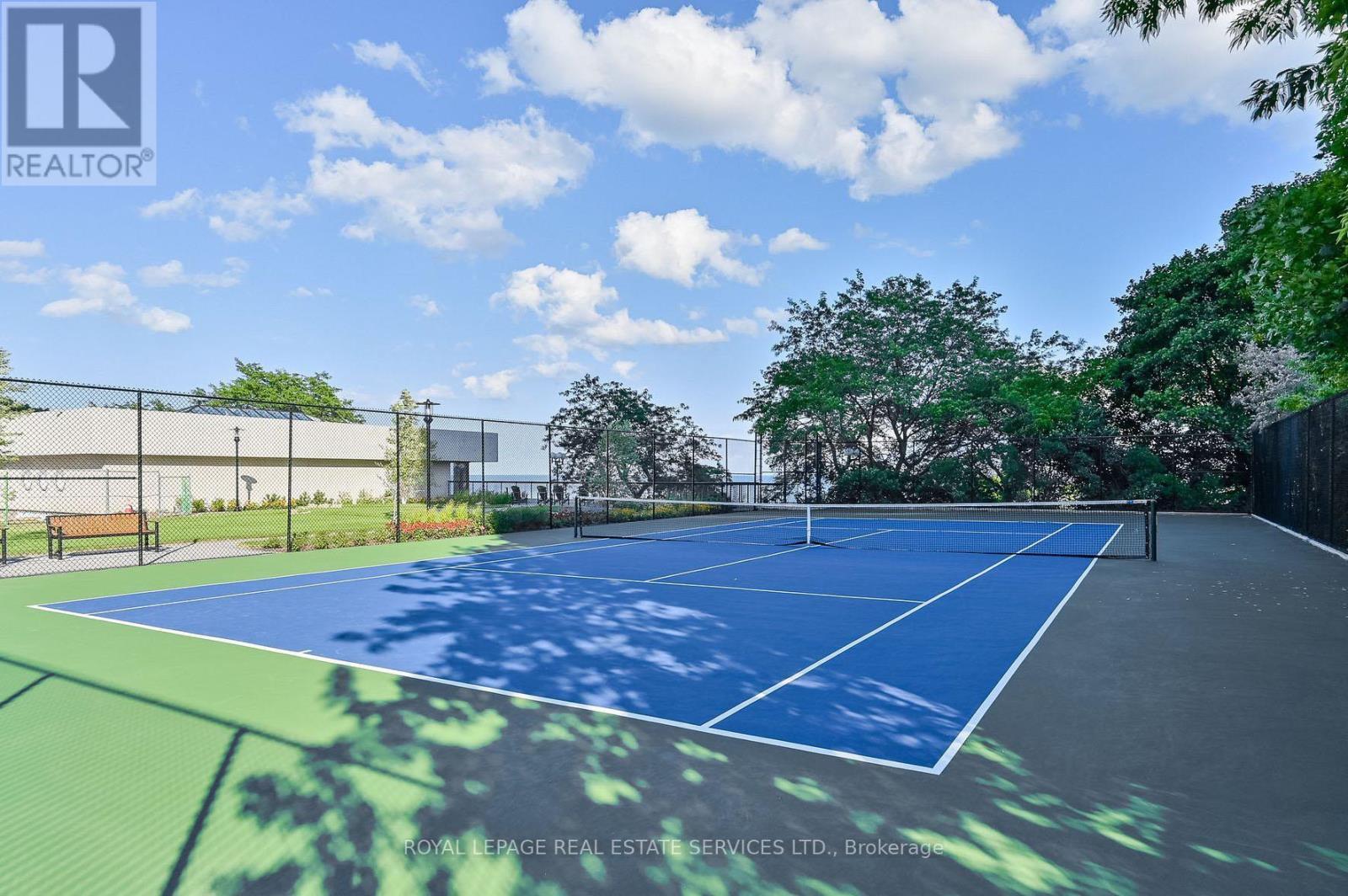 












306 - 2180 MARINE DRIVE

,
Oakville,




Ontario
L6L5V2

