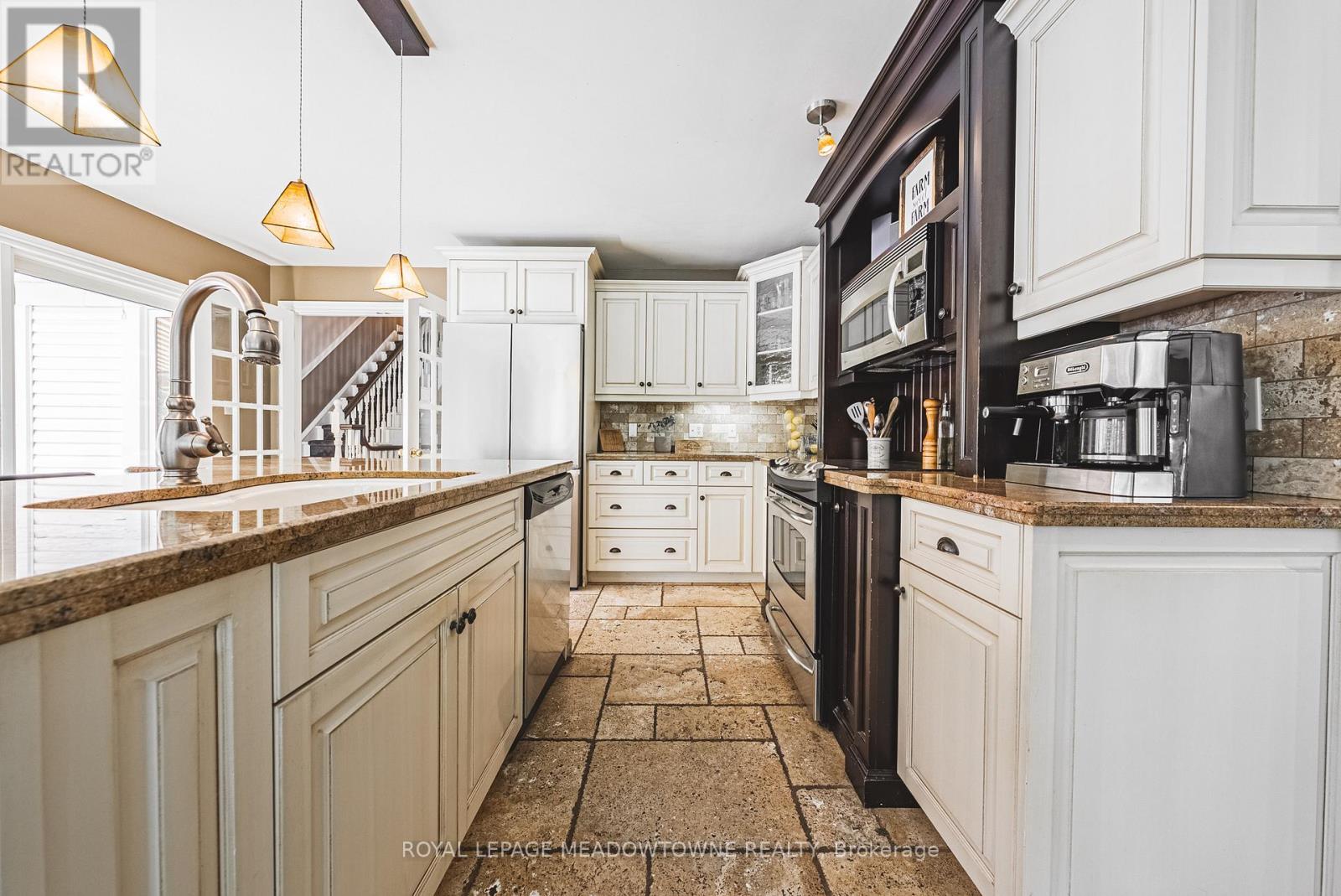 












2368 #17 HALDIMAND ROAD

,
Haldimand,




Ontario
N0A1E0

