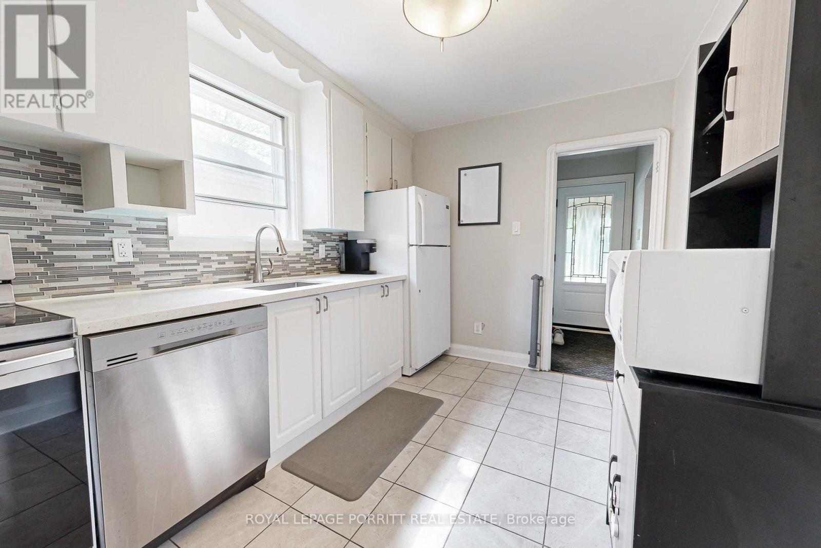 












217 ALDERBRAE AVENUE

,
Toronto,




Ontario
M8W4K4

