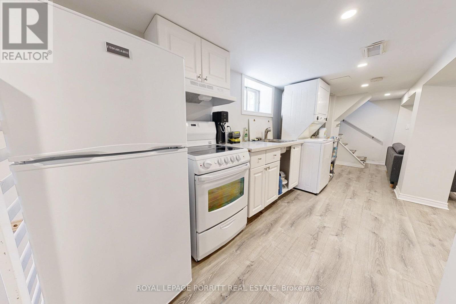 












217 ALDERBRAE AVENUE

,
Toronto,




Ontario
M8W4K4

