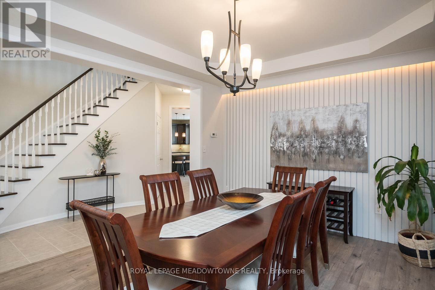 












720 LINGEN CRESCENT

,
Milton,




Ontario
L9T0E5

