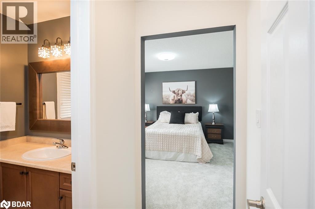 












720 LINGEN Crescent

,
Milton,




Ontario
L9T0E5

