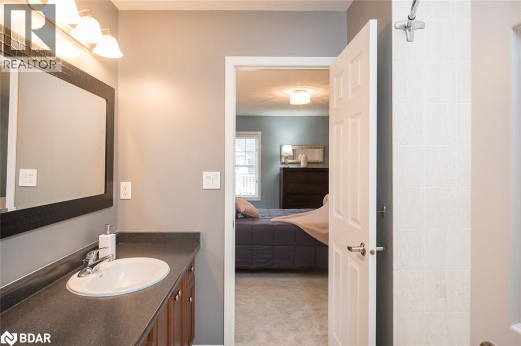 












720 LINGEN Crescent

,
Milton,




Ontario
L9T0E5

