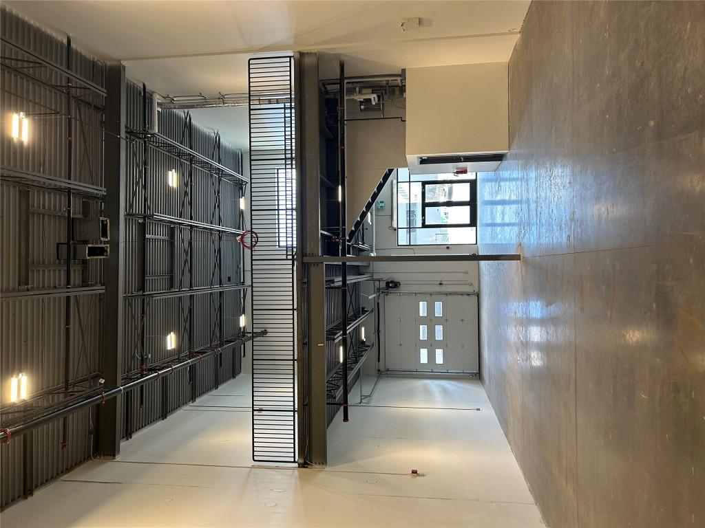 









2105


Matrix

Crescent, 132,
Kelowna,




BC
V1V 2A4

