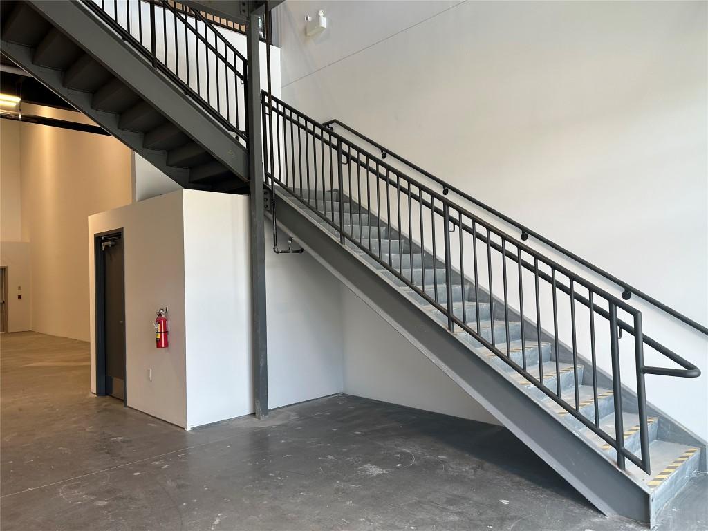 









2105


Matrix

Crescent, 132,
Kelowna,




BC
V1V 2A4

