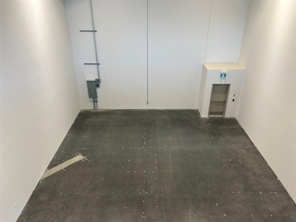 









2105


Matrix

Crescent, 132,
Kelowna,




BC
V1V 2A4

