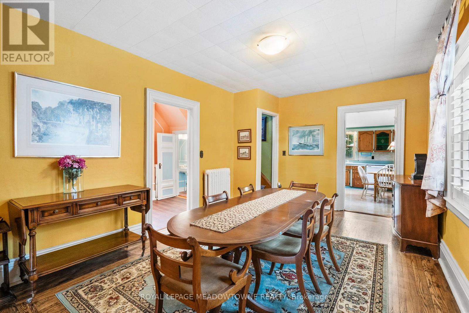 












229 QUEEN STREET

,
Milton,




Ontario
L9T1K3

