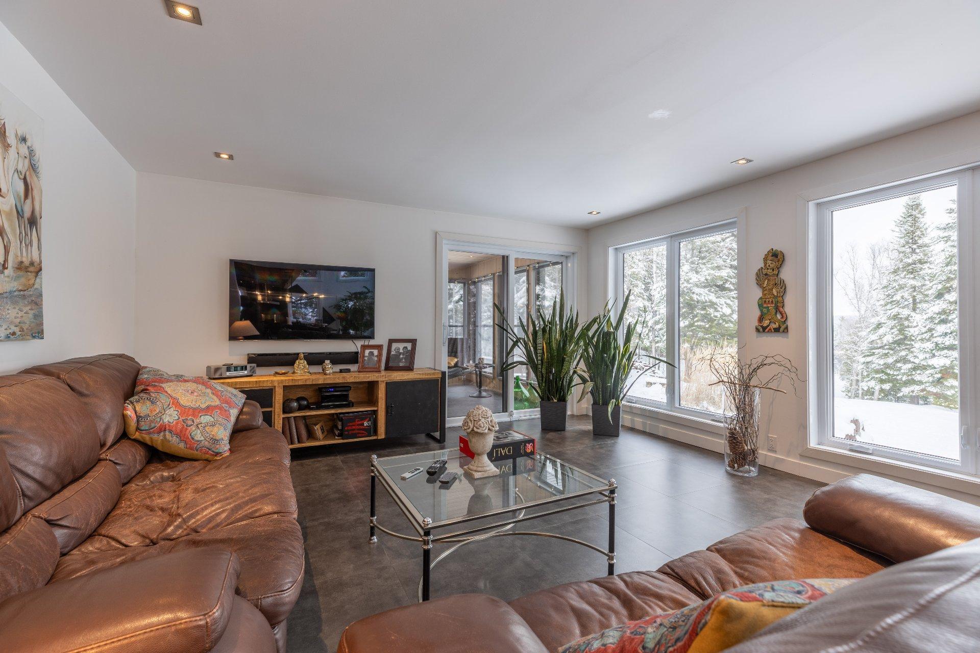 









421


Ch. Ferland

,
Saint-Michel-des-Saints,




QC
J0K3B0

