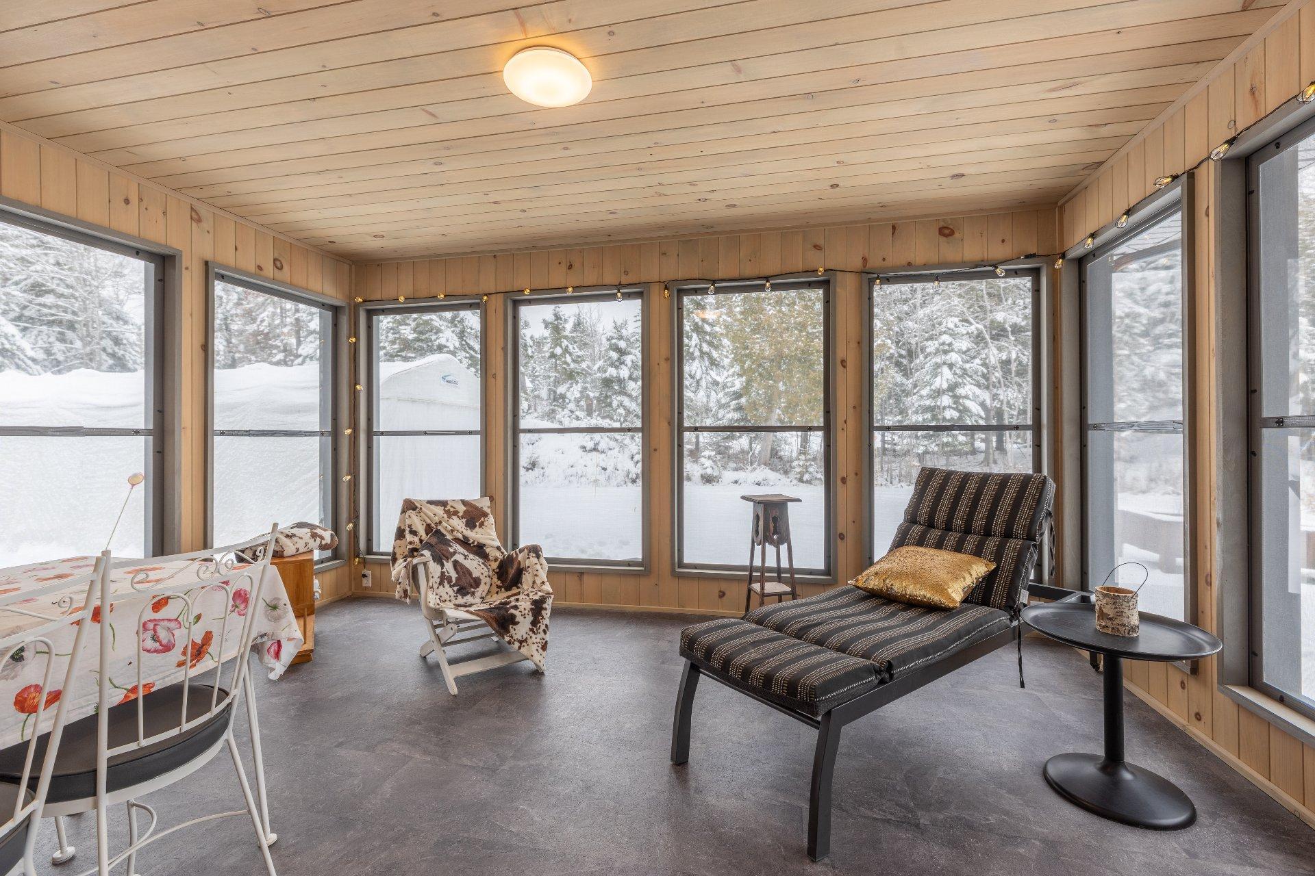 









421


Ch. Ferland

,
Saint-Michel-des-Saints,




QC
J0K3B0

