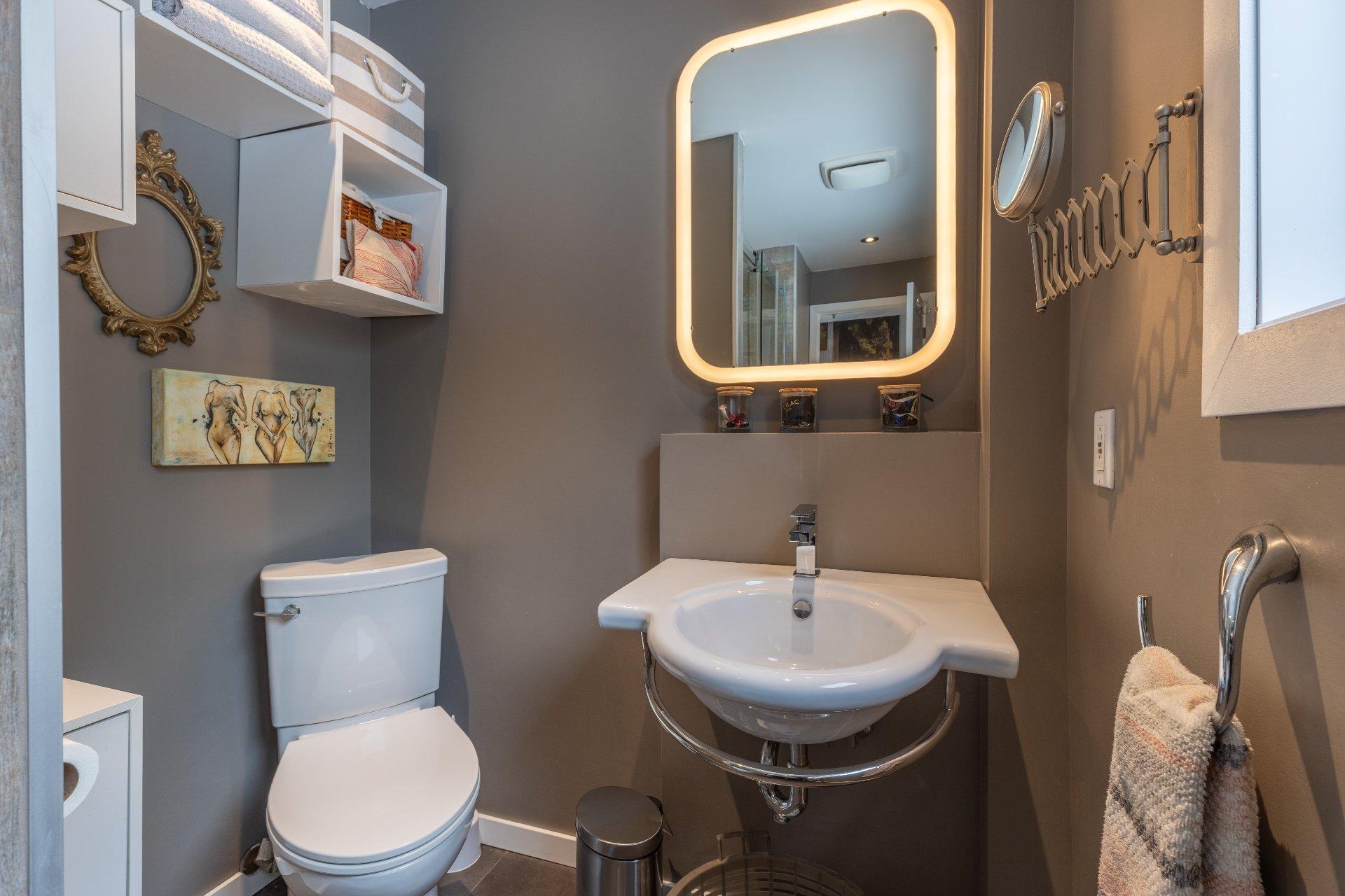 









421


Ch. Ferland

,
Saint-Michel-des-Saints,




QC
J0K3B0

