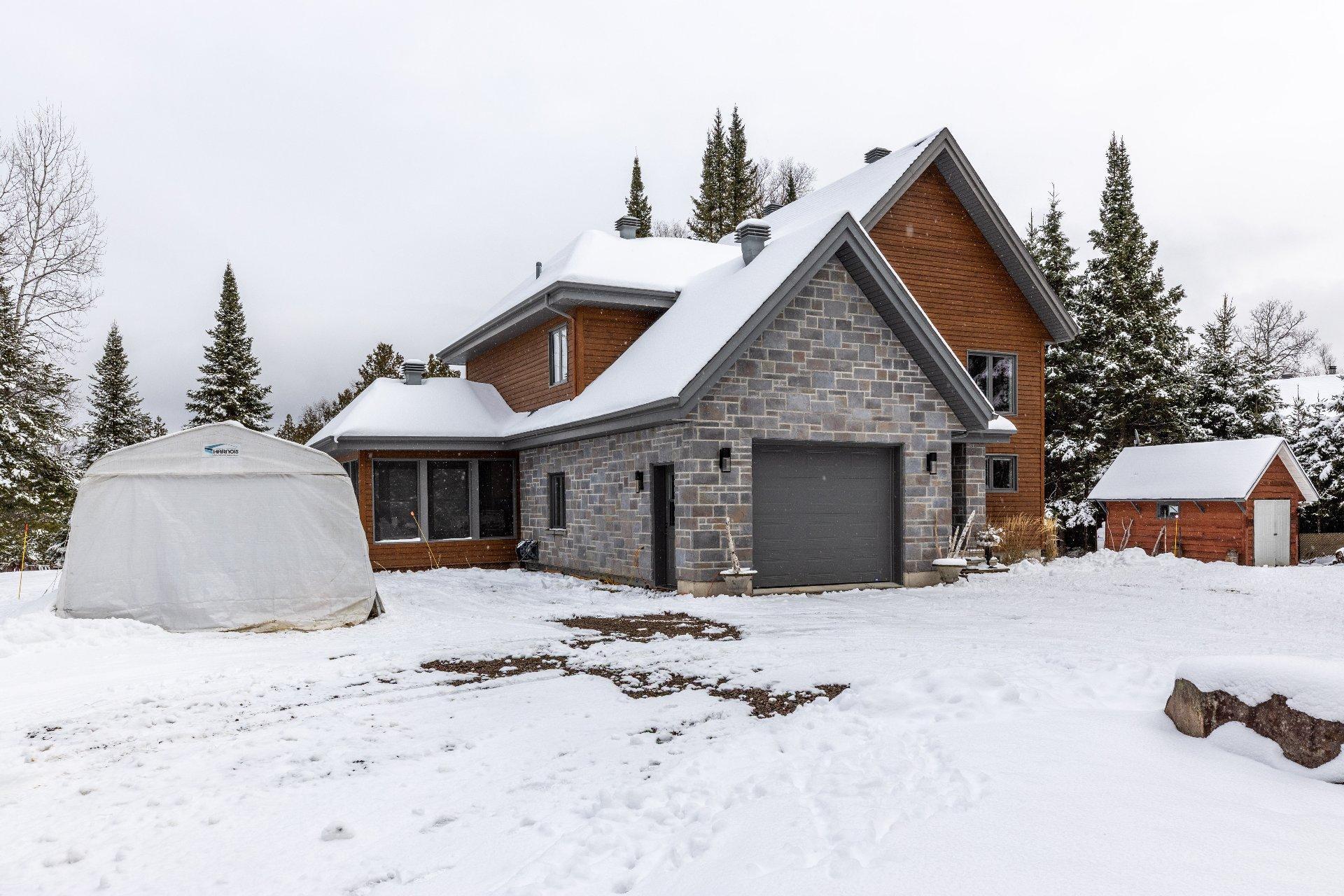 









421


Ch. Ferland

,
Saint-Michel-des-Saints,




QC
J0K3B0

