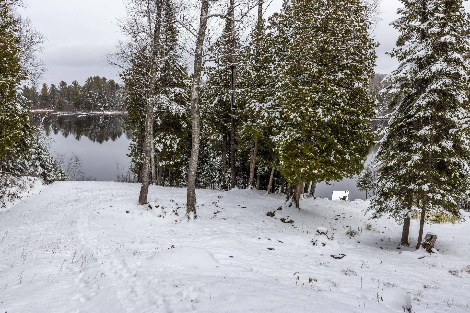 









421


Ch. Ferland

,
Saint-Michel-des-Saints,




QC
J0K3B0

