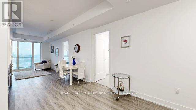 












1439 - 20 INN ON THE PARK DRIVE

,
Toronto,




Ontario
M3C0P8

