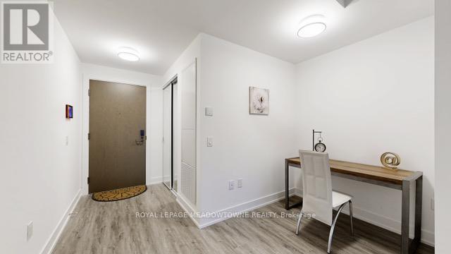 












1439 - 20 INN ON THE PARK DRIVE

,
Toronto,




Ontario
M3C0P8

