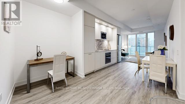 












1439 - 20 INN ON THE PARK DRIVE

,
Toronto,




Ontario
M3C0P8

