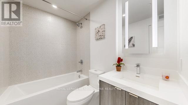 












1439 - 20 INN ON THE PARK DRIVE

,
Toronto,




Ontario
M3C0P8

