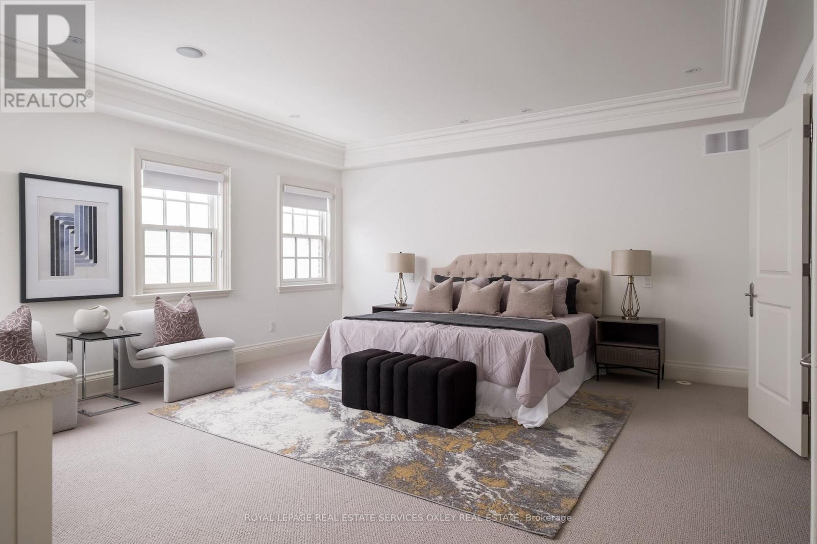 












TH D - 22 BIRCH AVENUE

,
Toronto,




Ontario
M4V1C8

