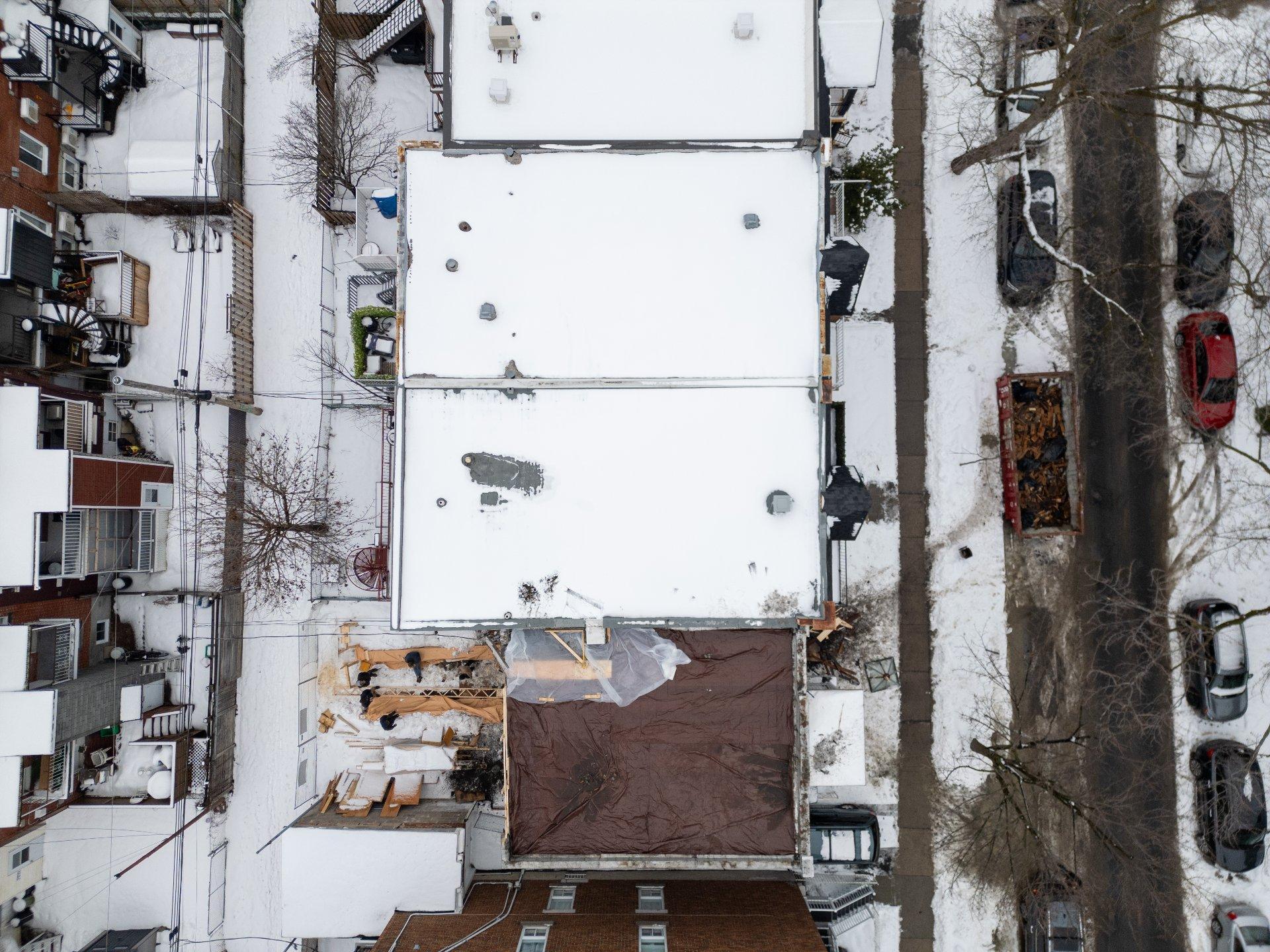 









8004


Av. Casgrain

,
Montréal (Villeray/Saint-Michel/Parc-Extension),




QC
H2R1Z3

