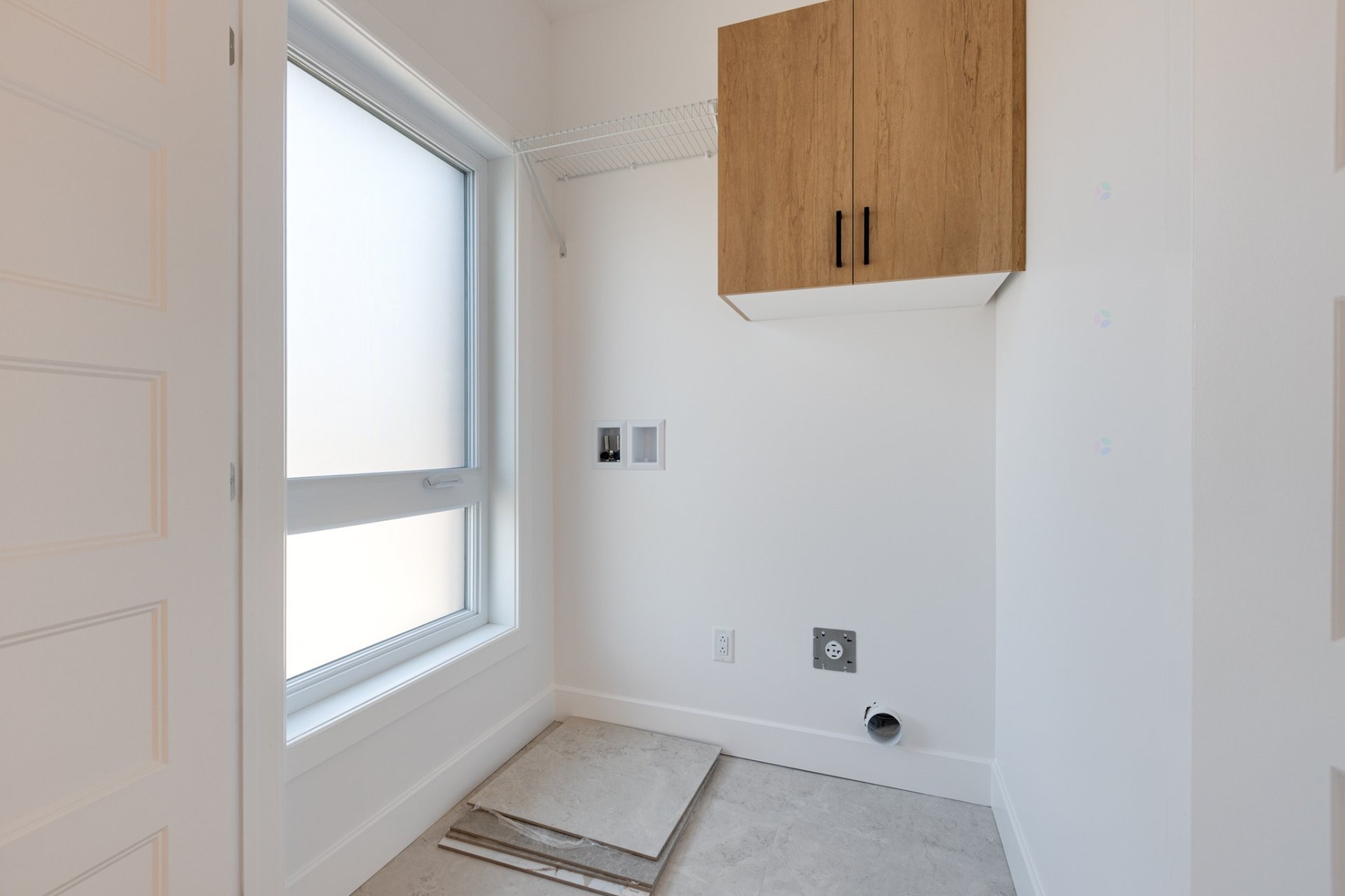 









11379


Av. L'Archevêque

,
Montréal (Montréal-Nord),




QC
H1H3B1

