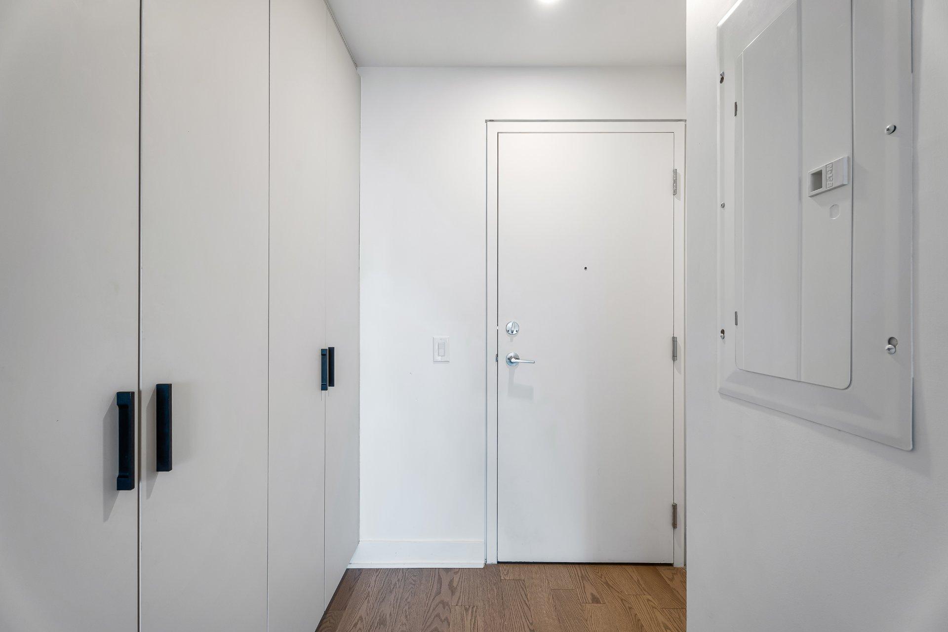 









1150


Boul. René-Lévesque E.

, 722,
Montréal (Ville-Marie),




QC
H9B1X7

