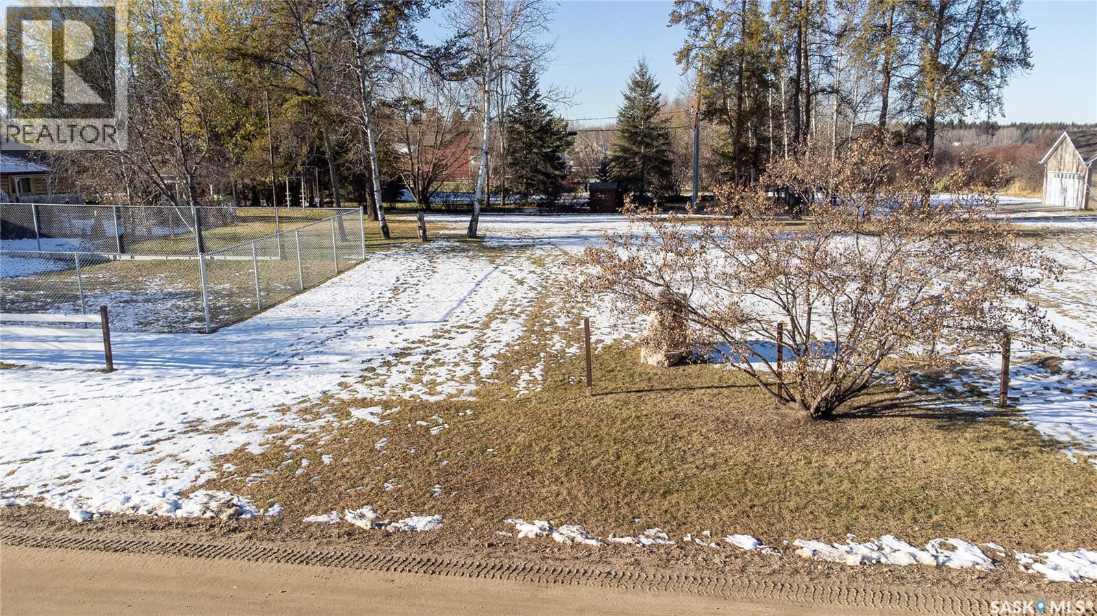 












6 Main STREET

,
Pierceland,







Saskatchewan
S0M2K0

